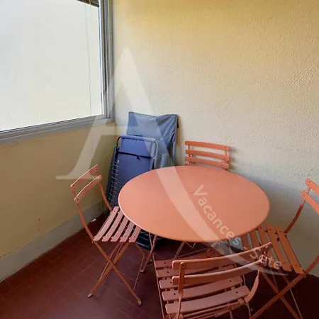 Quartier De La Corniche 1 Parking